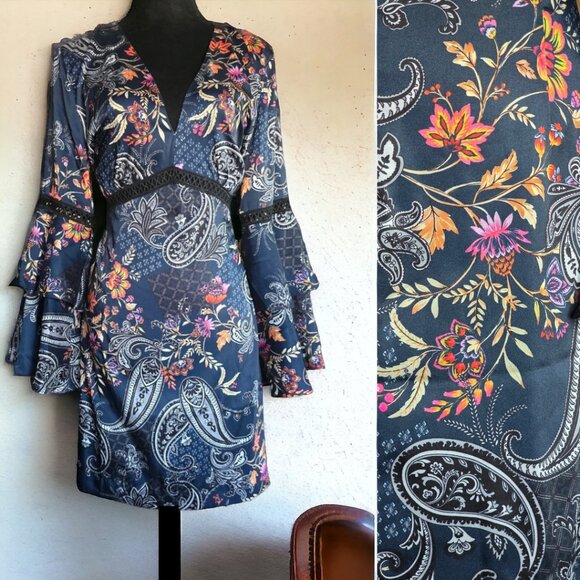 NWT ALEXIA ADMOR "Amy Floral/Paisley Bell Sleeve Dress Size 12 - Picture 1 of 10